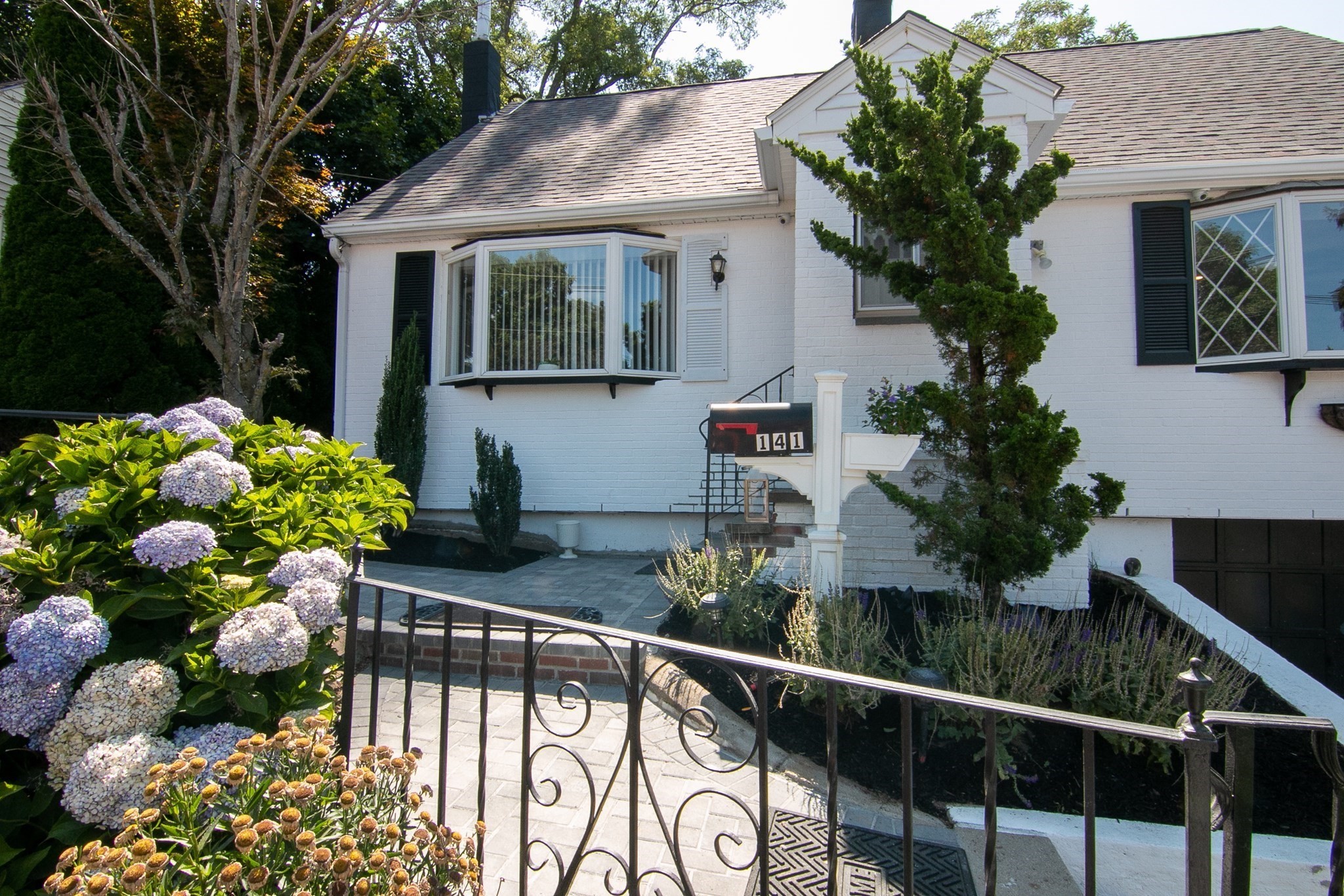 141 Brooks St, Medford, MA 02155