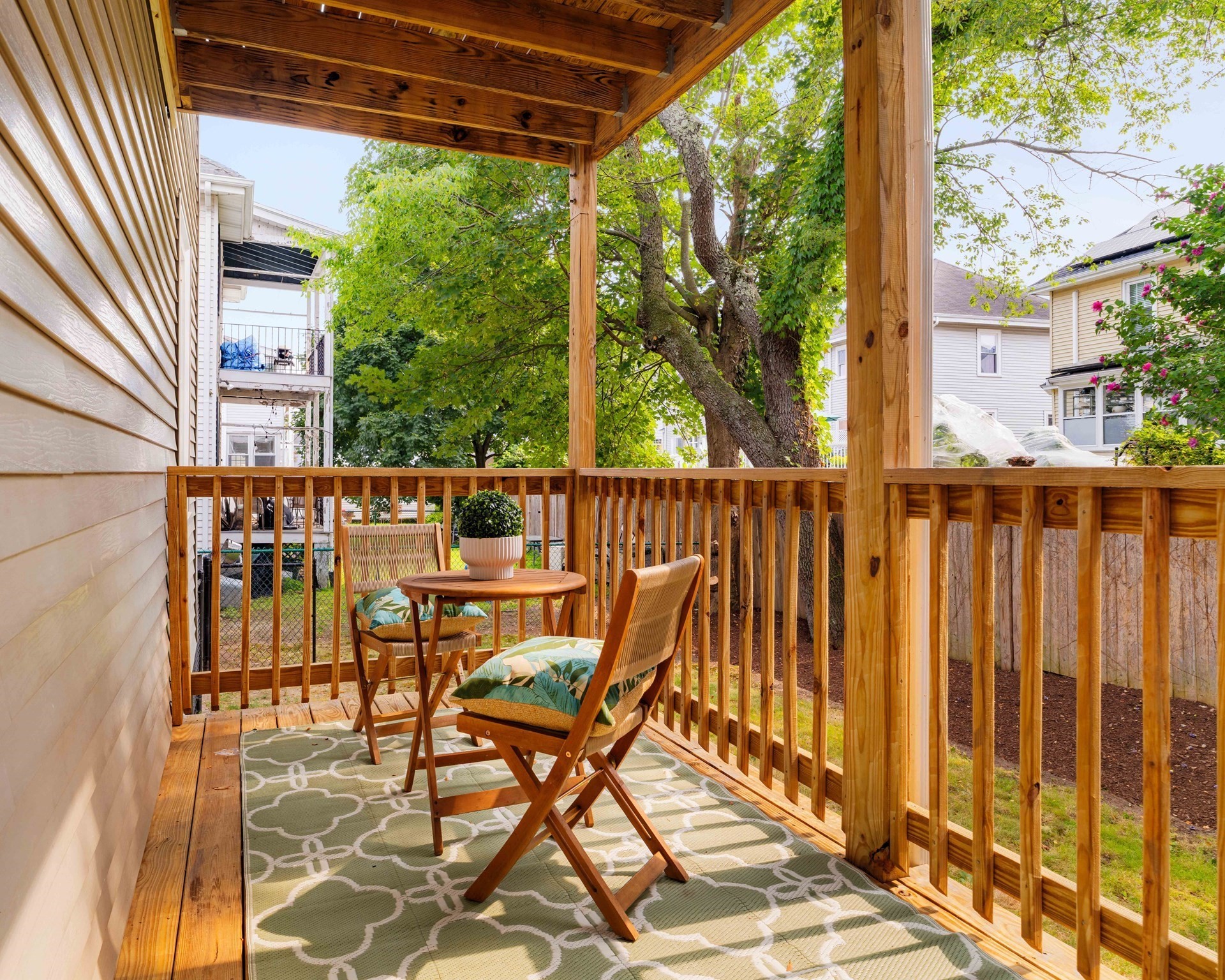 dorchester - #73416258