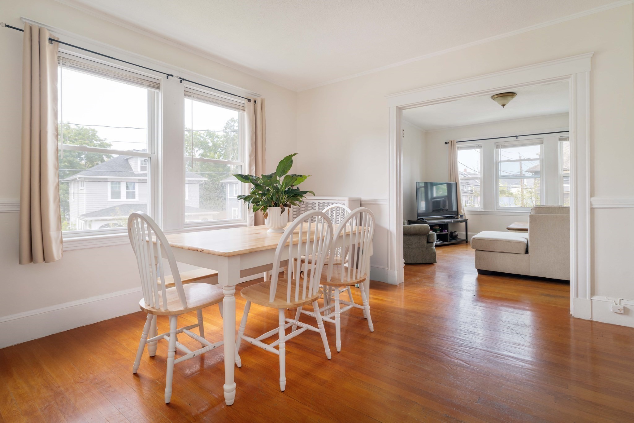 dorchester - #73416258