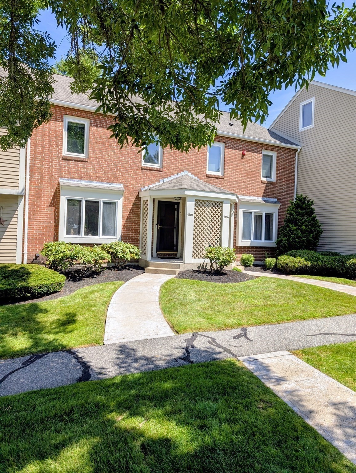 saugus - #73416323