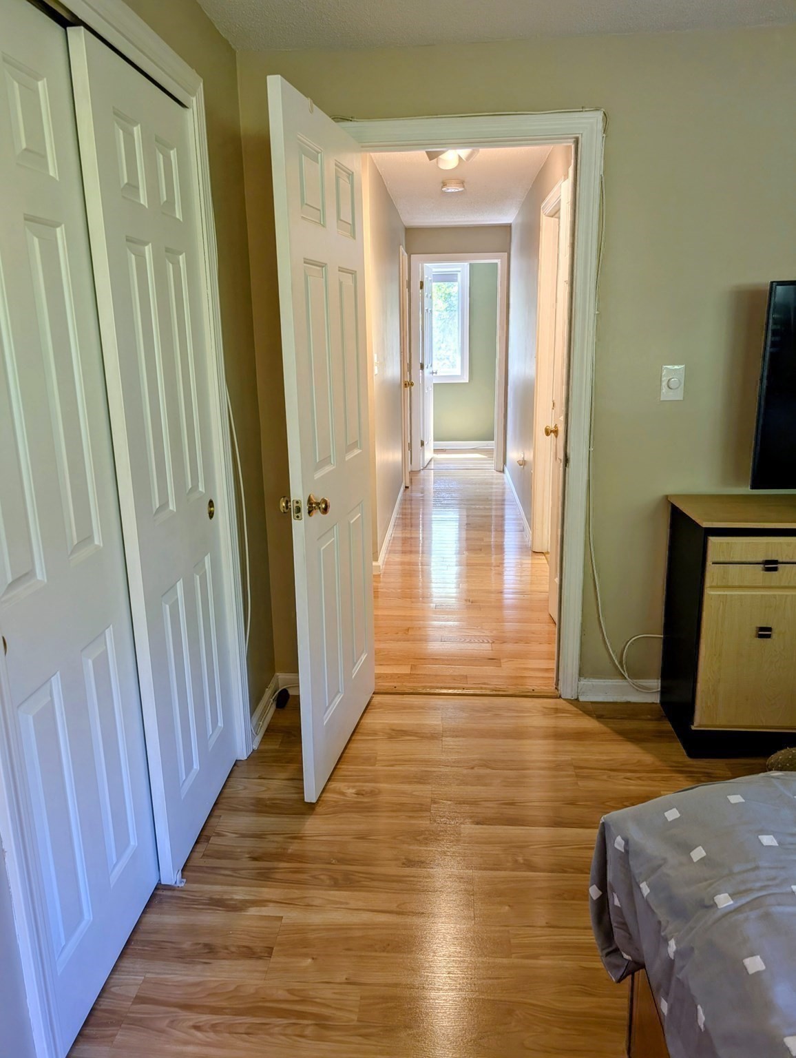 saugus - #73416323