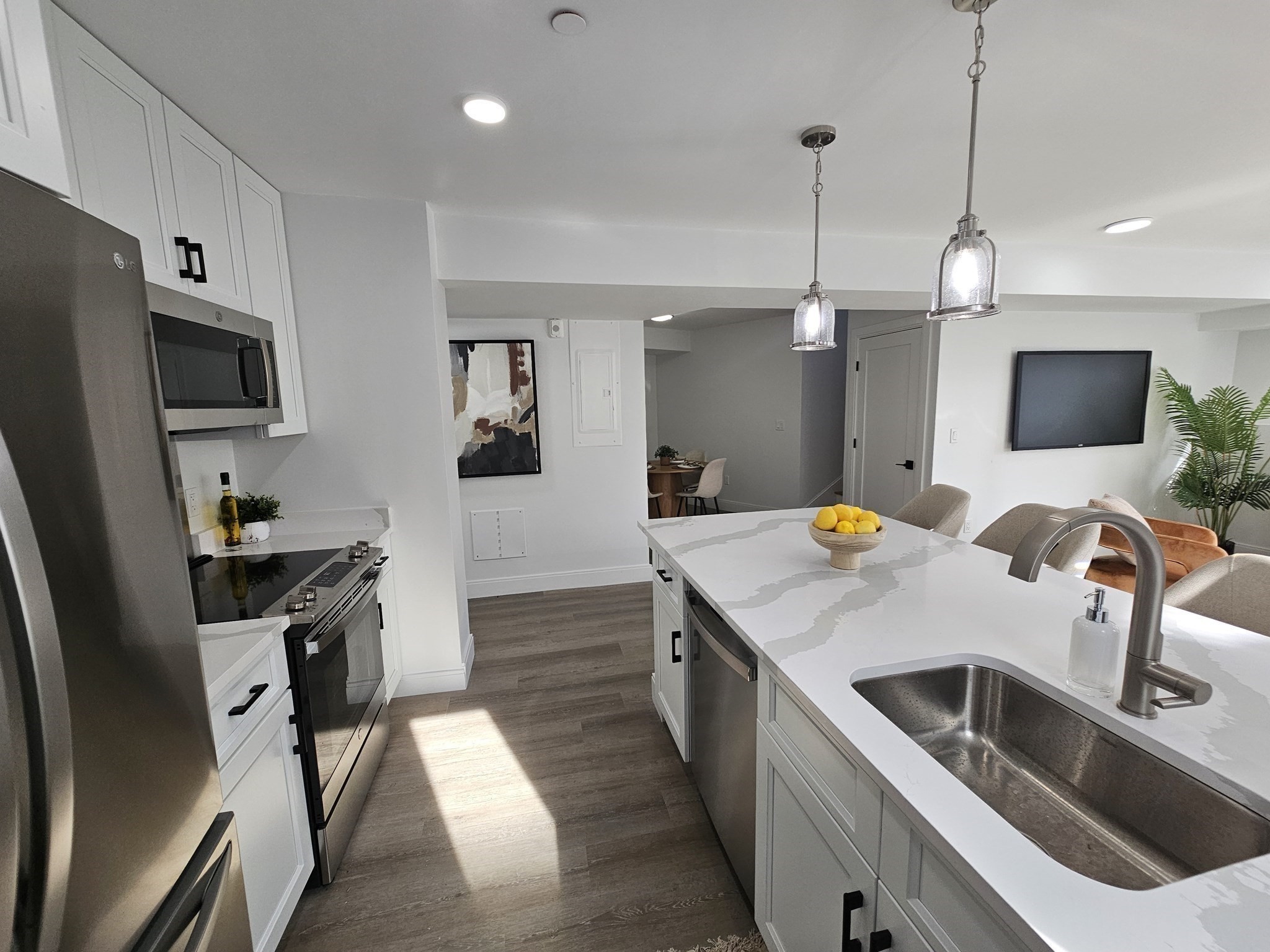 64 Alpine St Unit 104, Roxbury, Boston, MA 02119 - Image 2