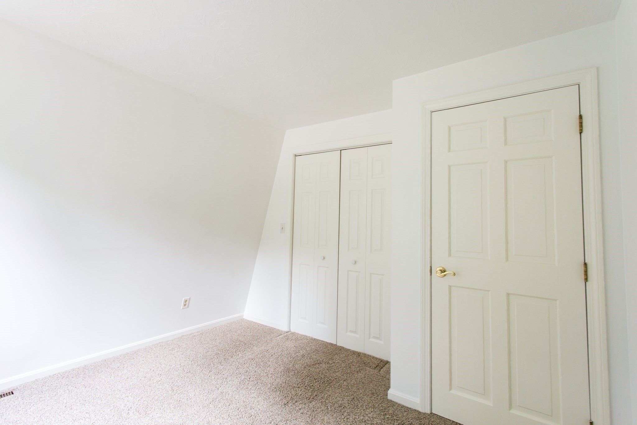 22 Beach Drive, West Brookfield, MA 01585 - Image 18