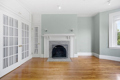 1011 Beacon Street, Apt 4