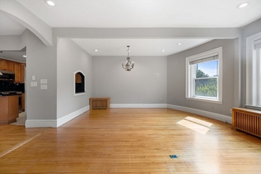 1011 Beacon Street, Apt 4