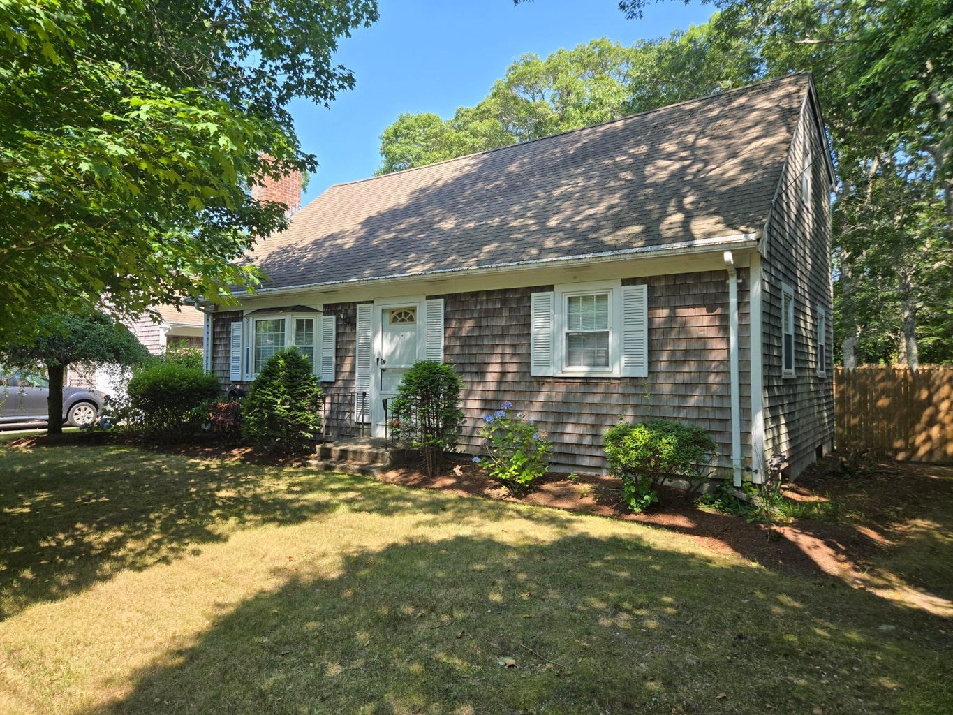 270 Old Strawberry Hill Rd, Barnstable, MA 02601