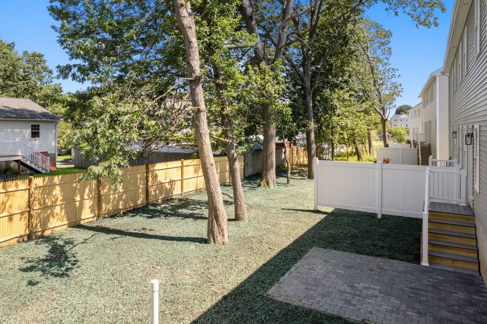 18 Danielles Way, Worcester, MA 01606