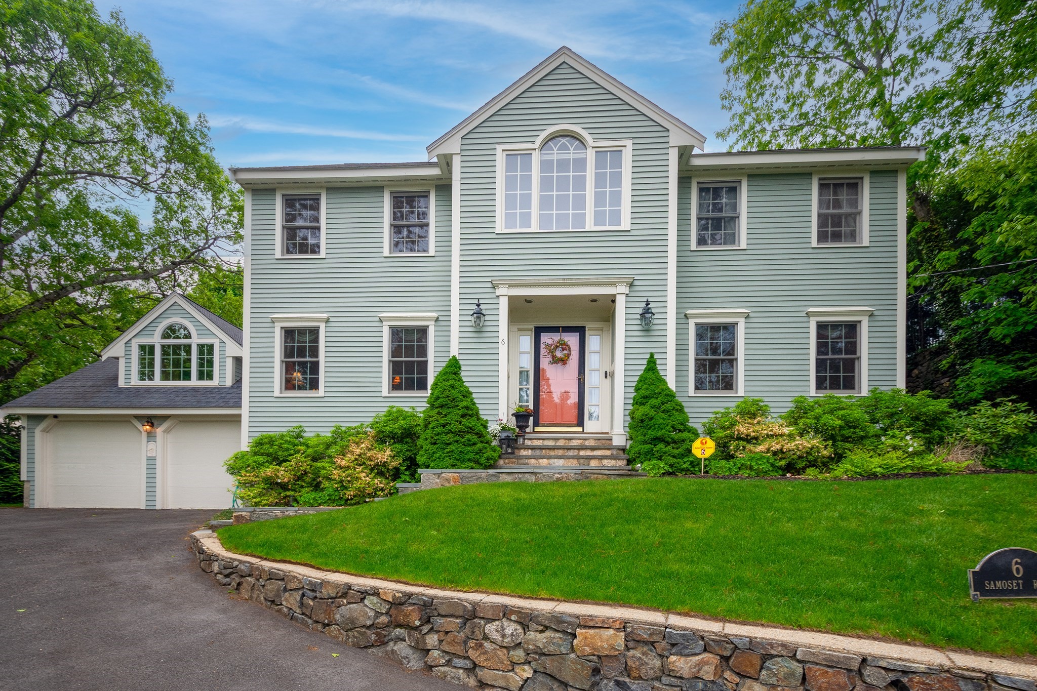 6 Samoset Rd, Winchester, MA 01890