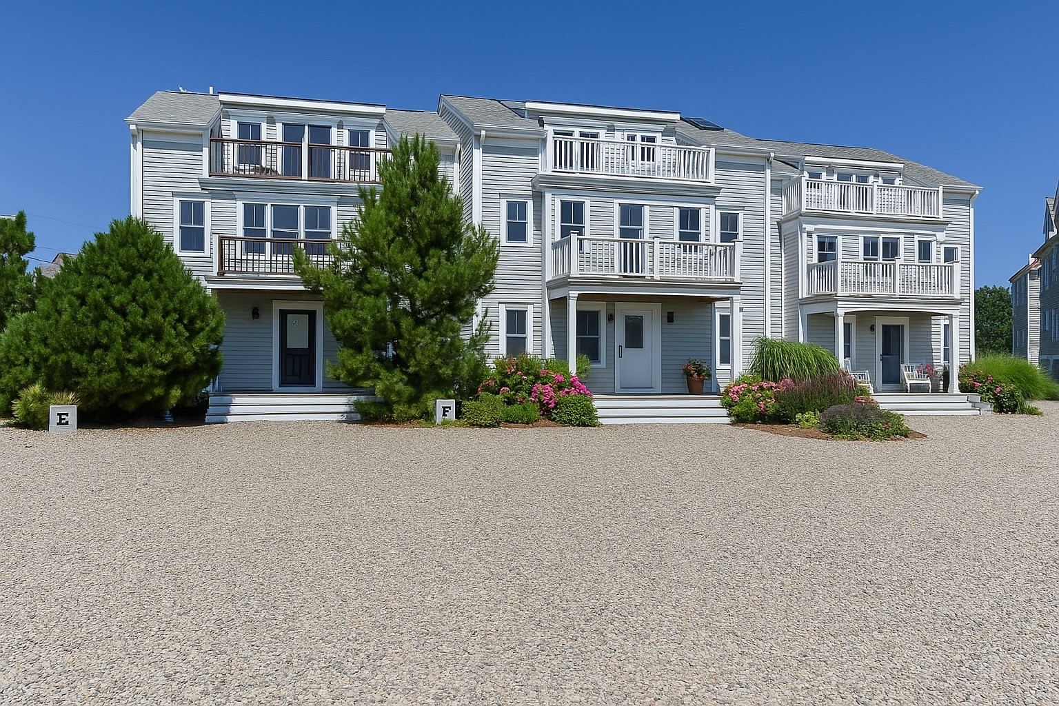 15 Bradford St Ext #D, Provincetown, MA 02657