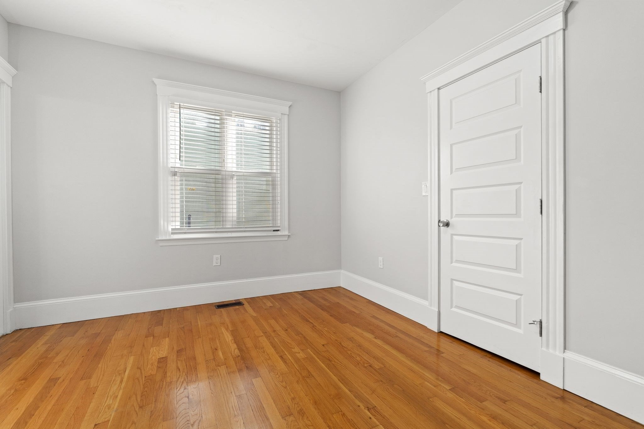 roslindale - #73416713