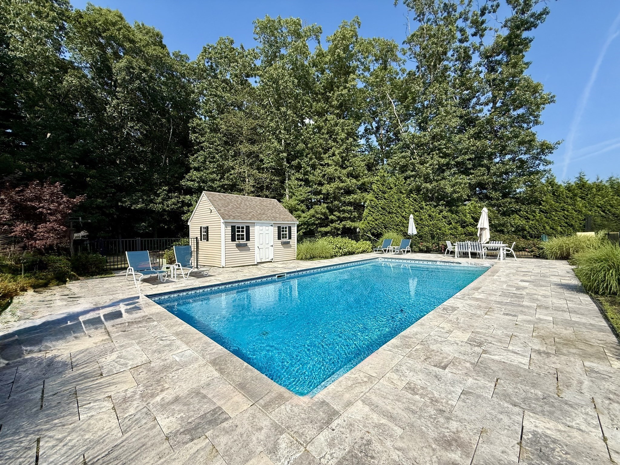 pembroke - #73416742