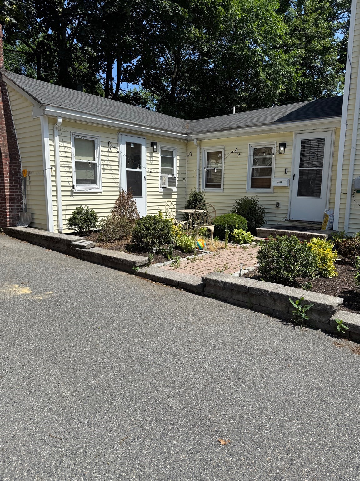 dorchester - #73416810