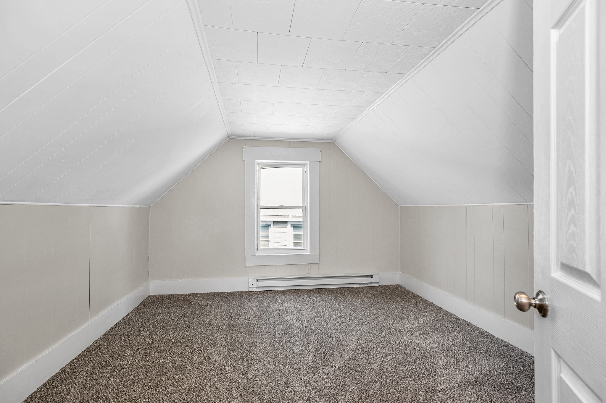 8 Cedar Ct, Lowell, MA 01852 - Image 13