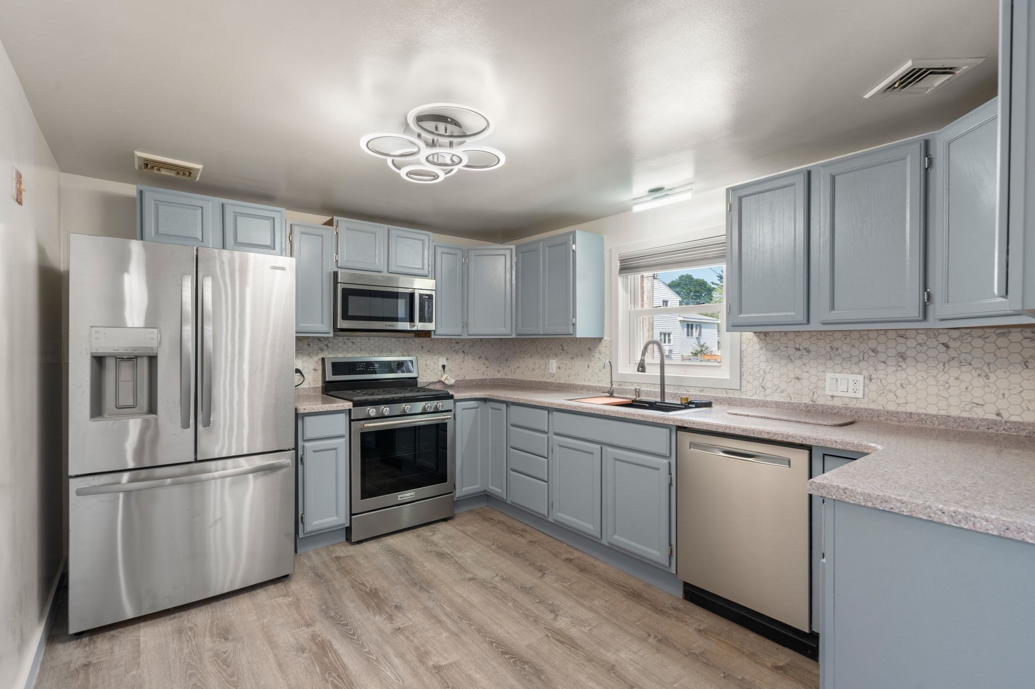 malden - #73417192