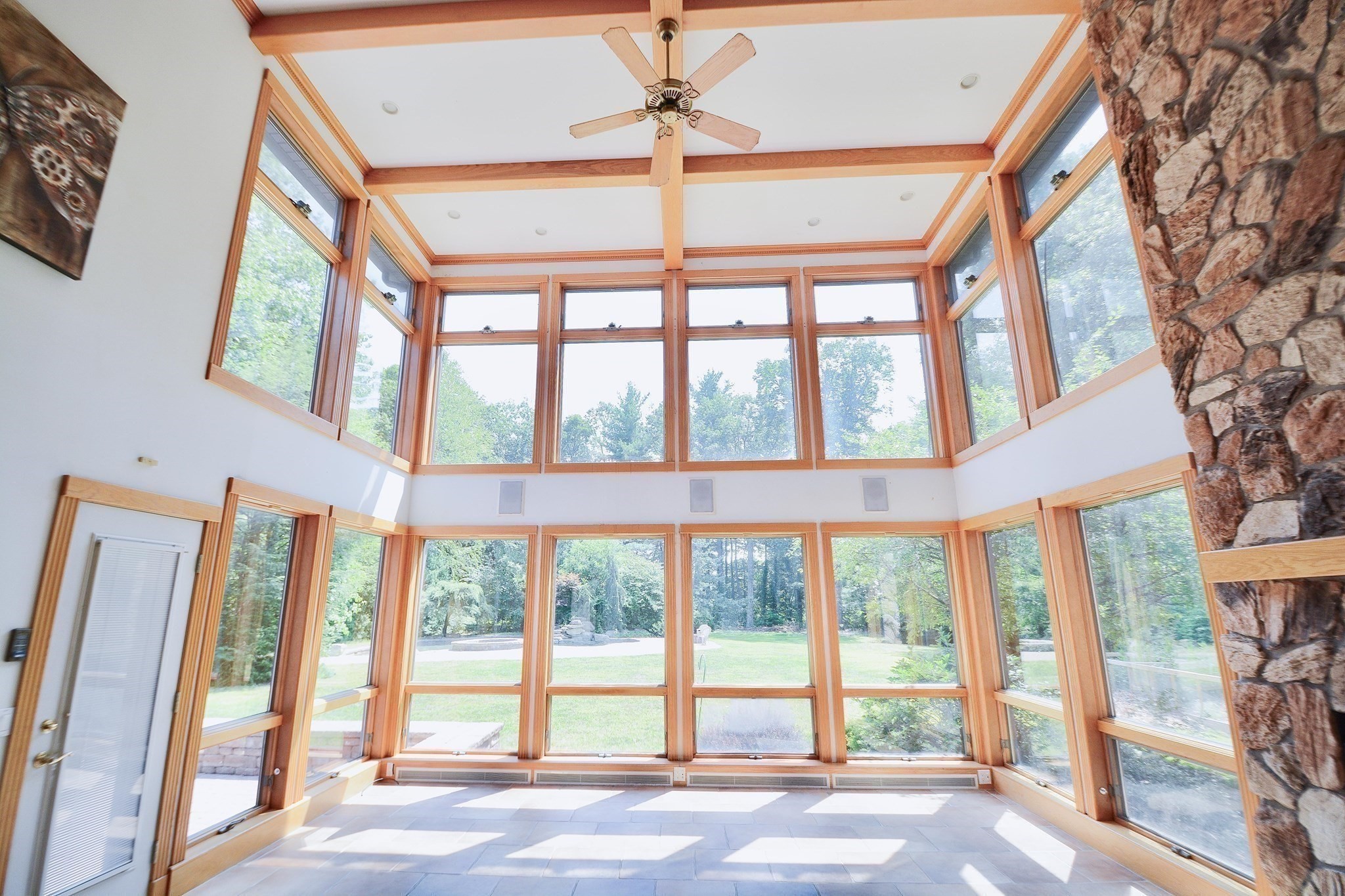 120 Woodcliff Dr, Westfield, MA 01085