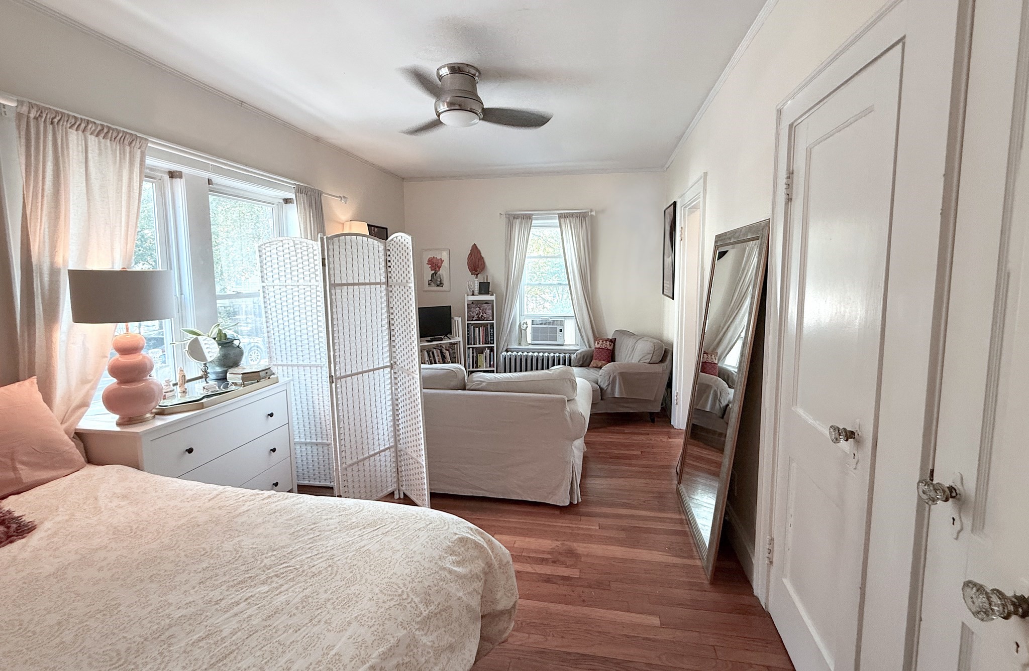 5 Haskell St Unit 1, Cambridge, MA 02140