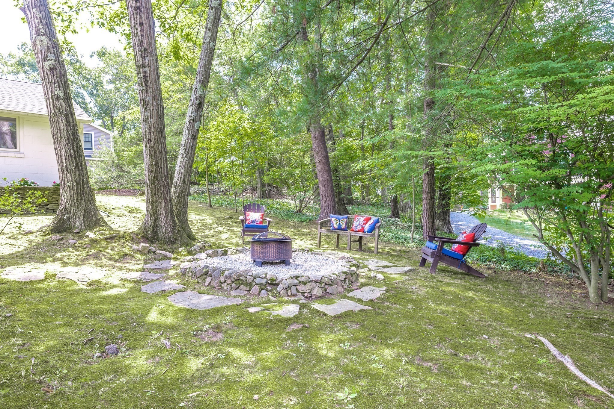 wellesley - #73417325
