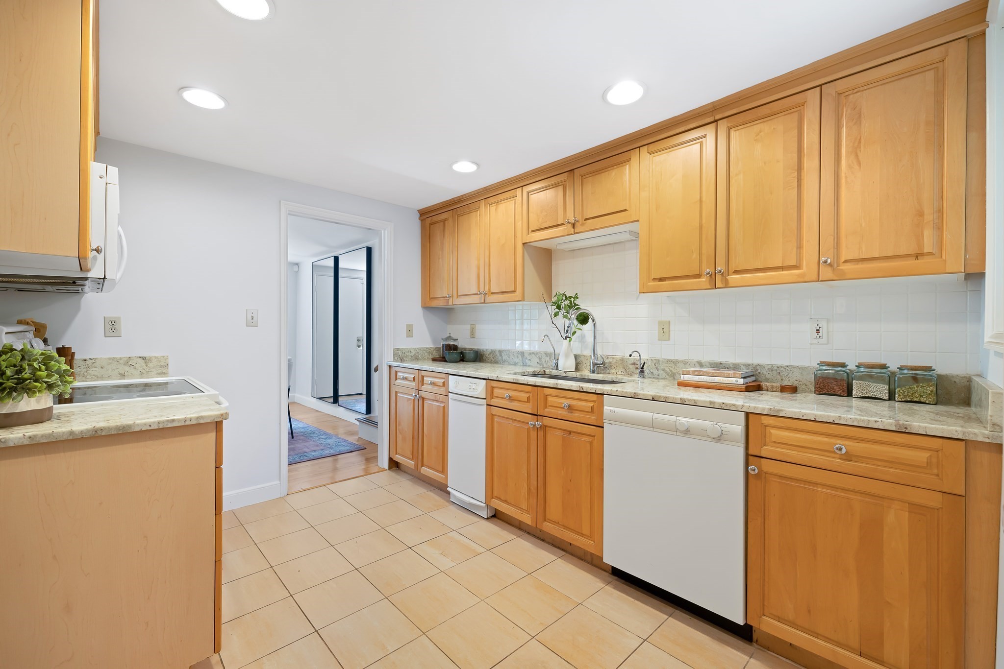wellesley - #73417325