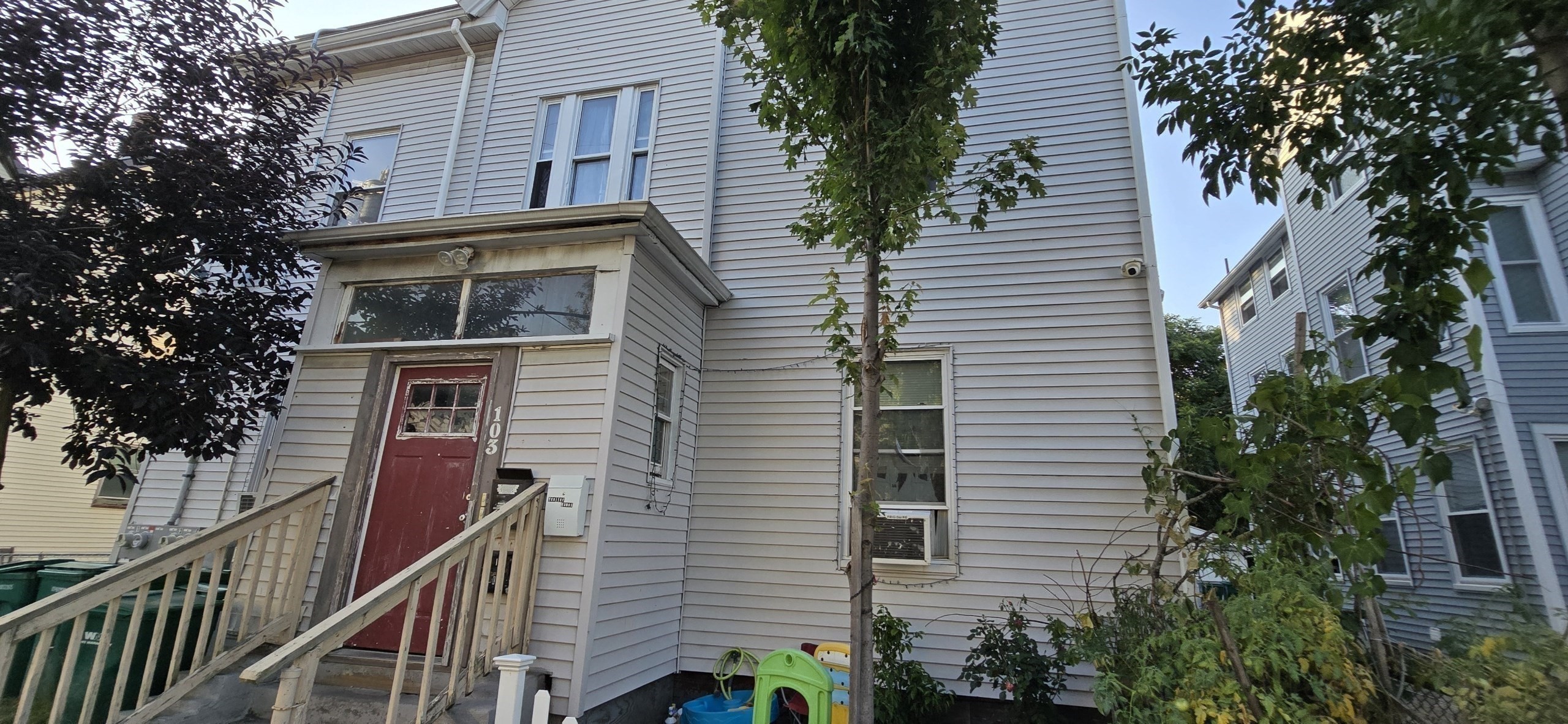 103 Warren St, Lynn, MA 01905 - Image 3