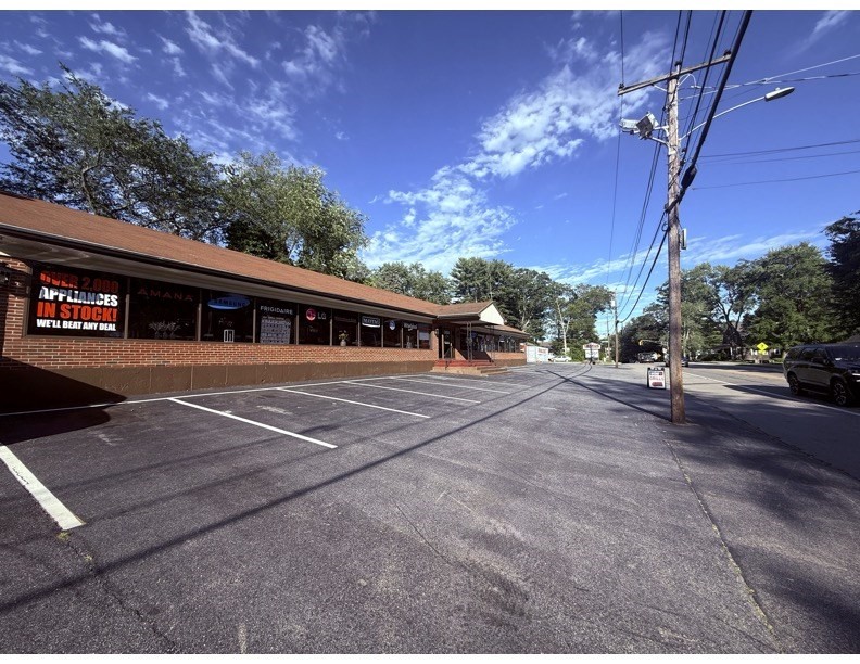 1485 Grafton Rd, Millbury, MA 01527 - Image 7