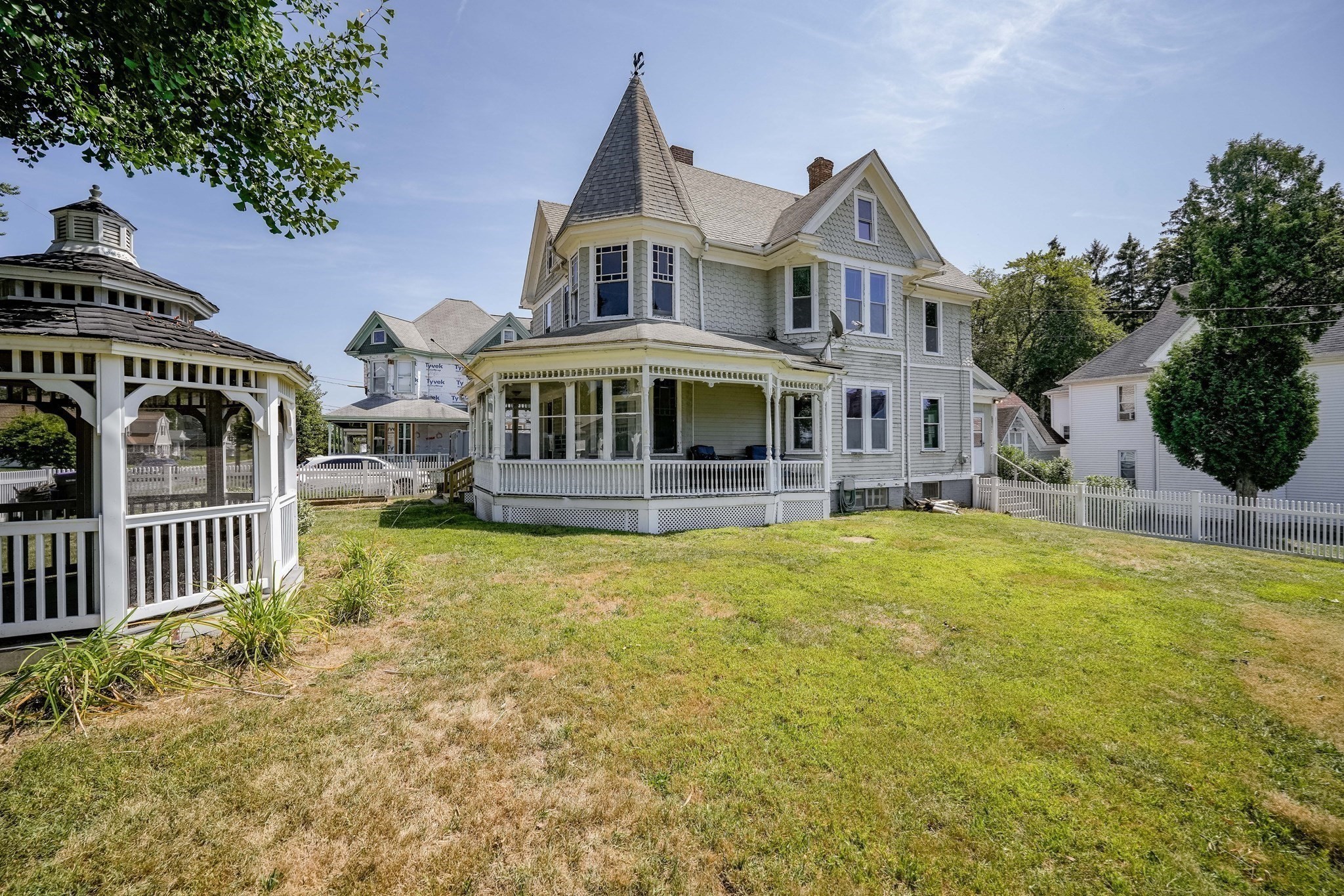 1114 Hampden St, Holyoke, MA 01040 - Image 2