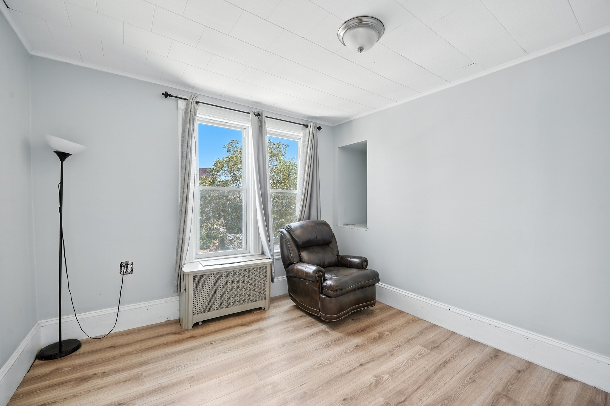 1114 Hampden St, Holyoke, MA 01040 - Image 16