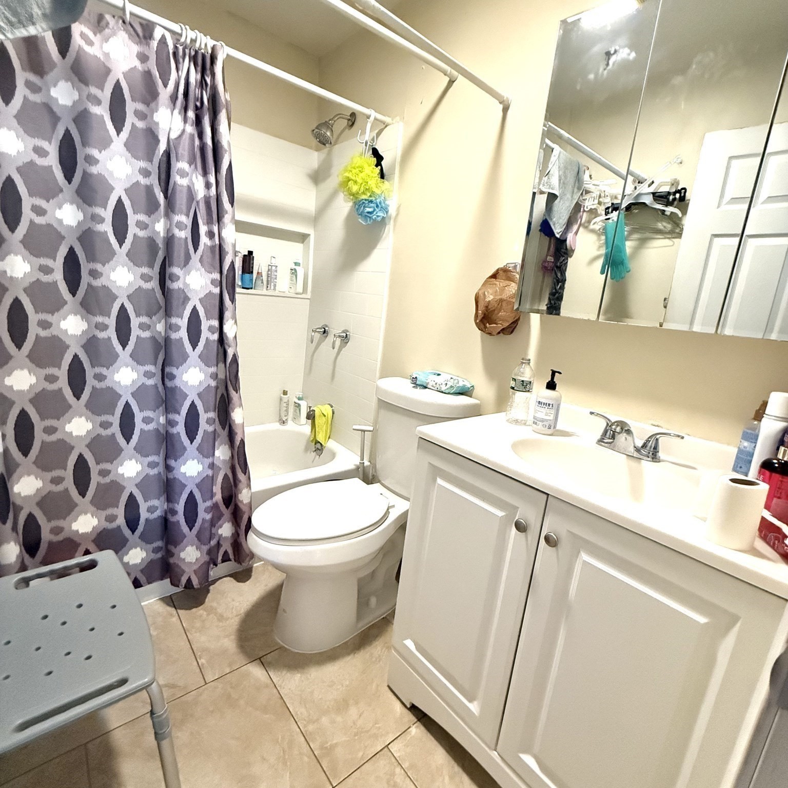 46 Amesbury Unit 4D, Lawrence, MA 01840 - Image 9