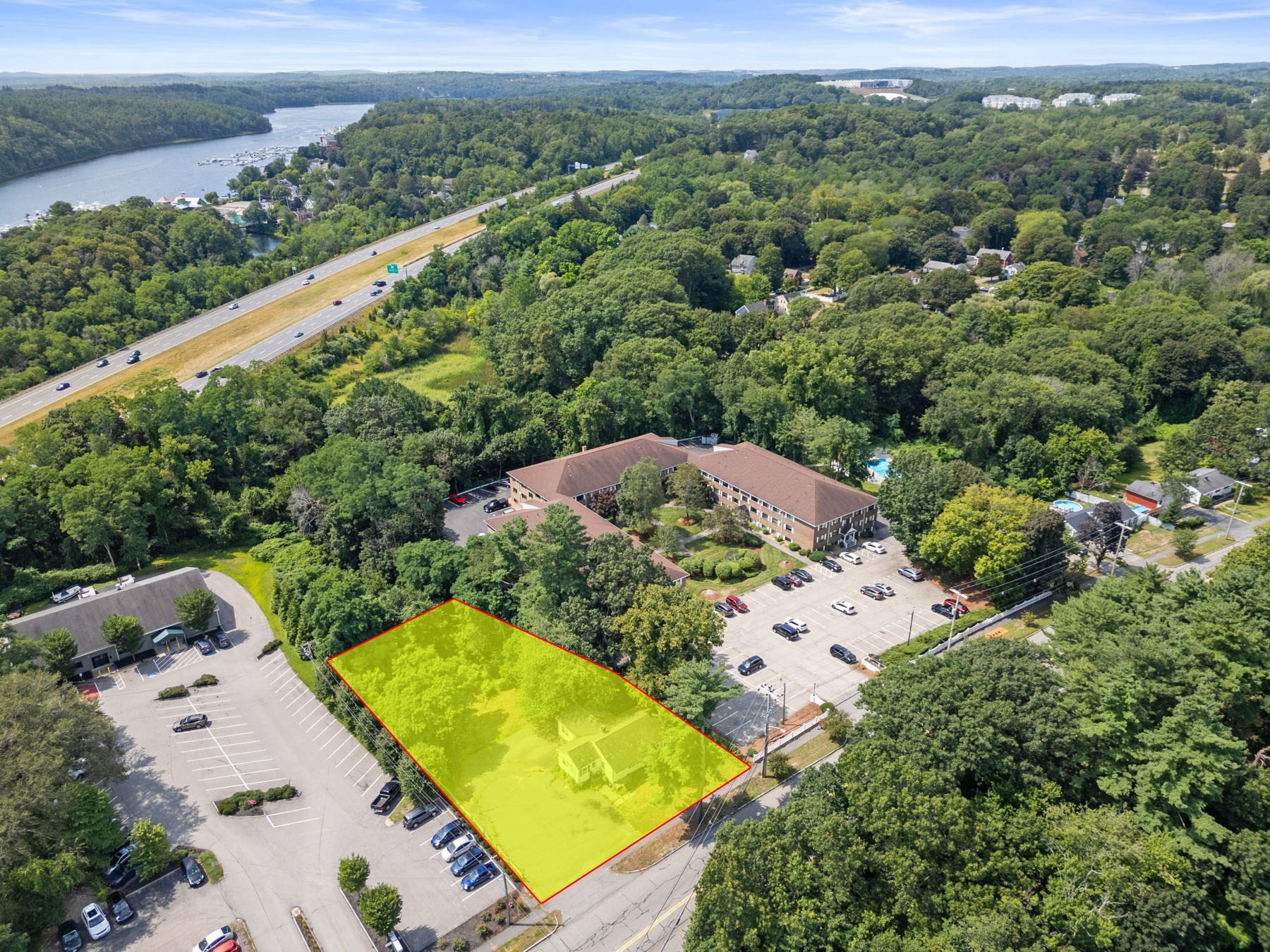 47 Macy St, Amesbury, MA 01913 - Image 3