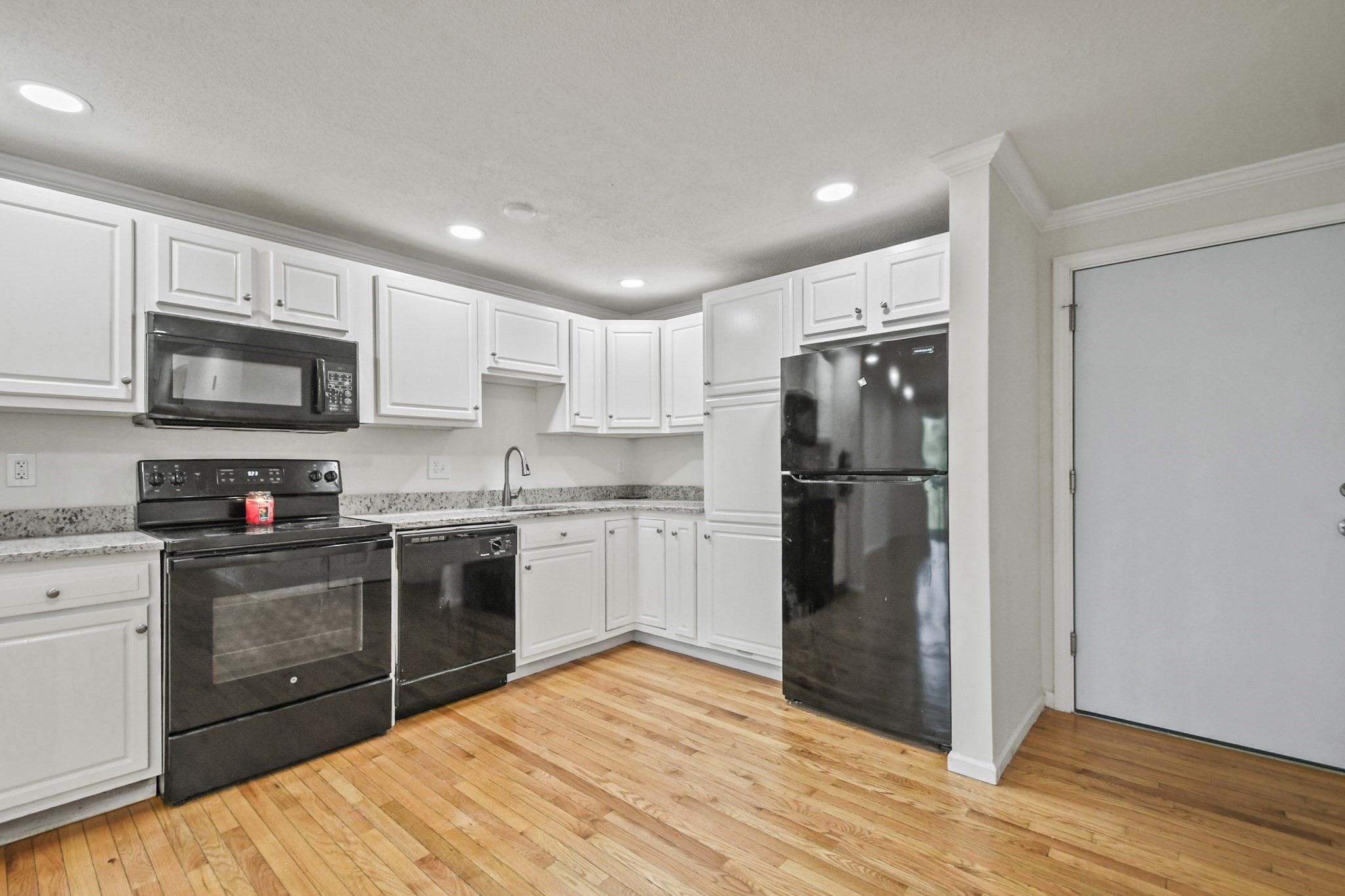 leominster - #73417517