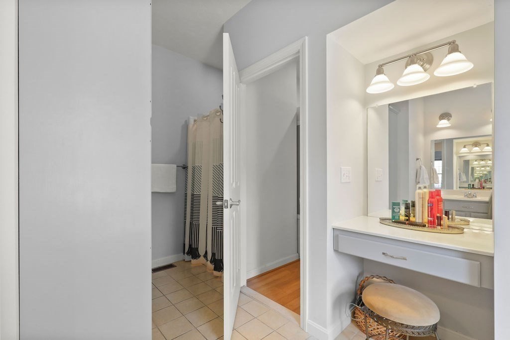 raynham - #73417557