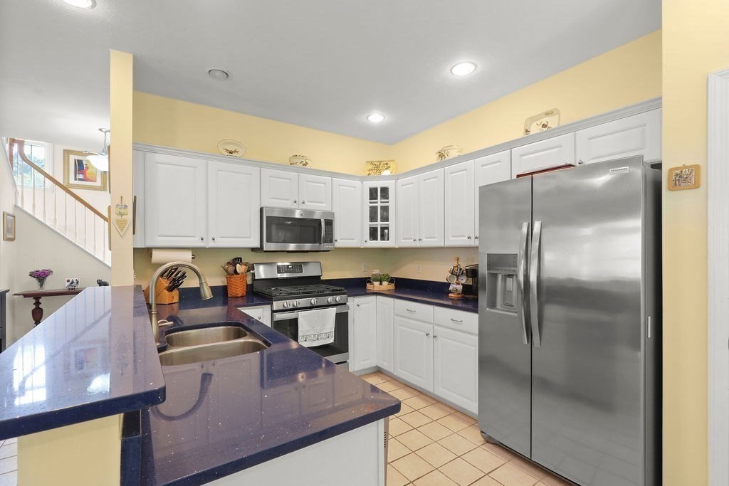 raynham - #73417557