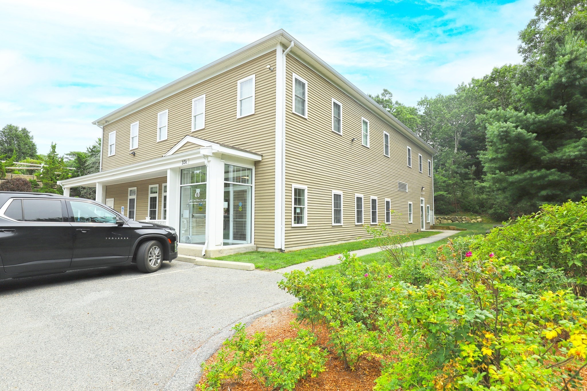 33 Edgerton Dr Unit 1B, Falmouth, MA 02556 - Image 2