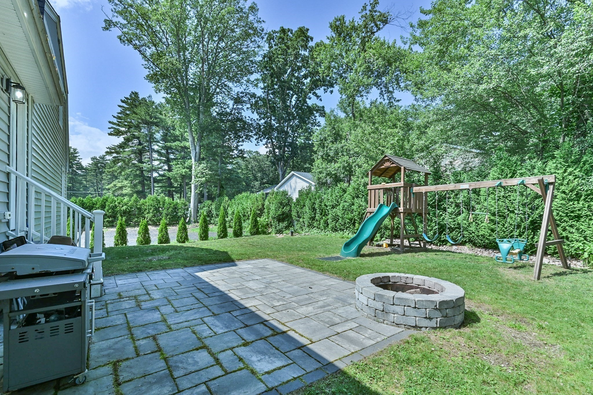 20 Lakeview Road, Webster, MA 01570 - Image 9