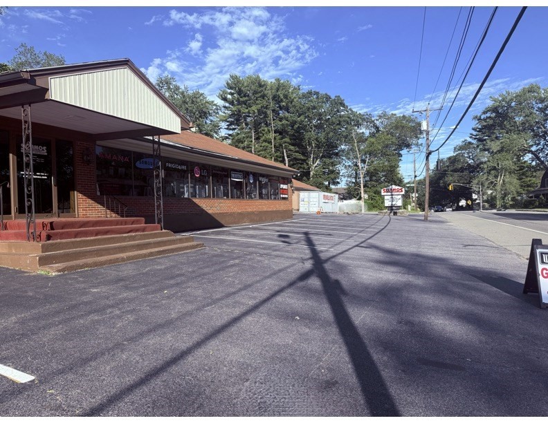 1485 Grafton Rd, Millbury, MA 01527 - Image 6