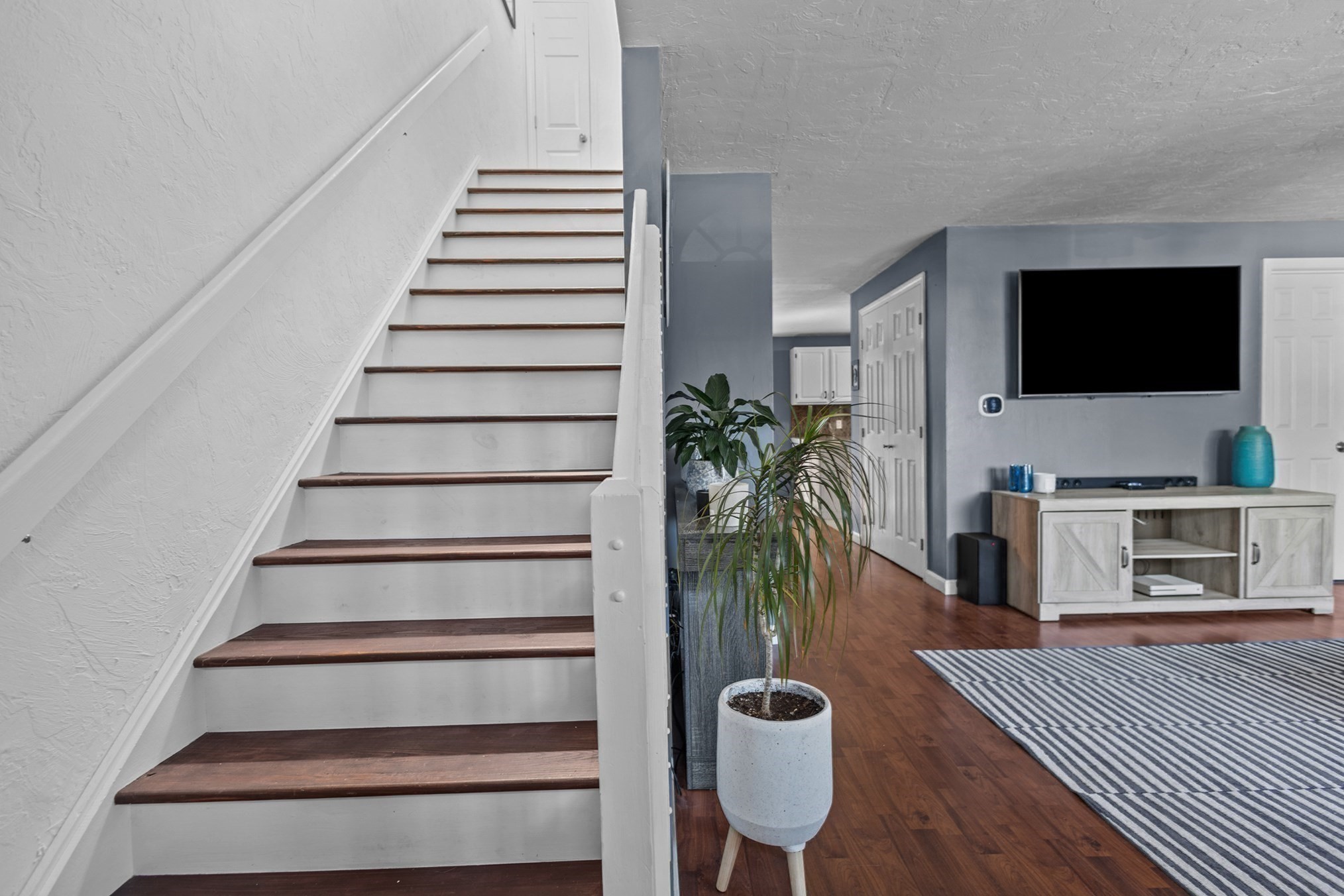 19 Highcrest Park Unit 19, Webster, MA 01570 - Image 10