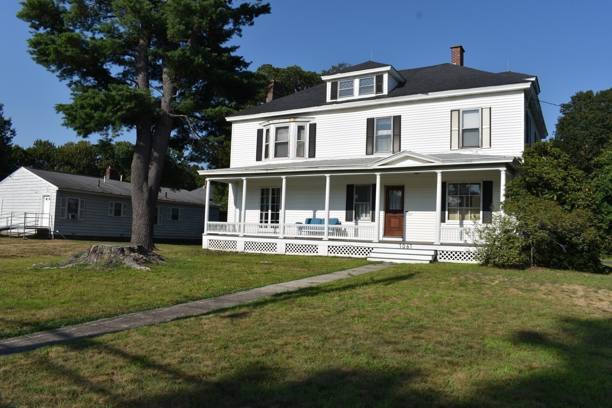 leominster - #73417762