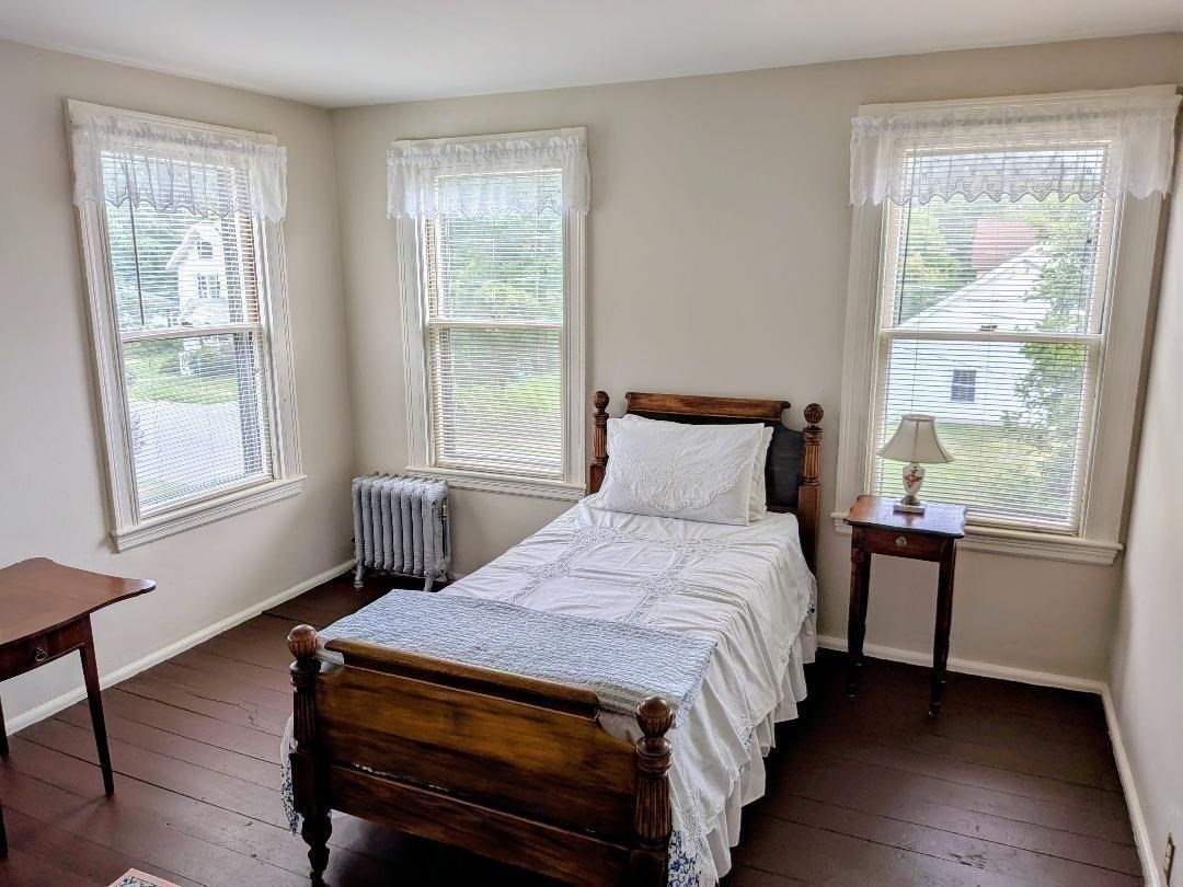 leominster - #73417762