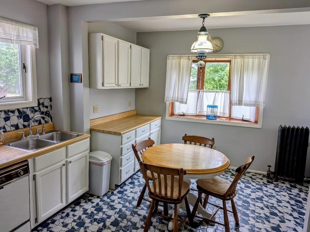 leominster - #73417762