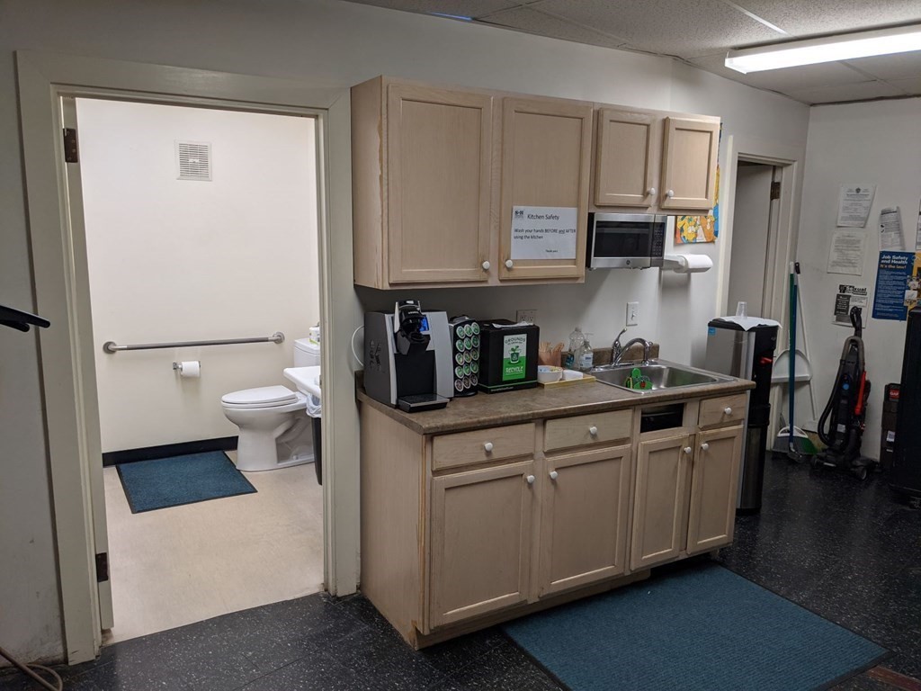 26 New St, Cambridge, MA 02138 - Image 5