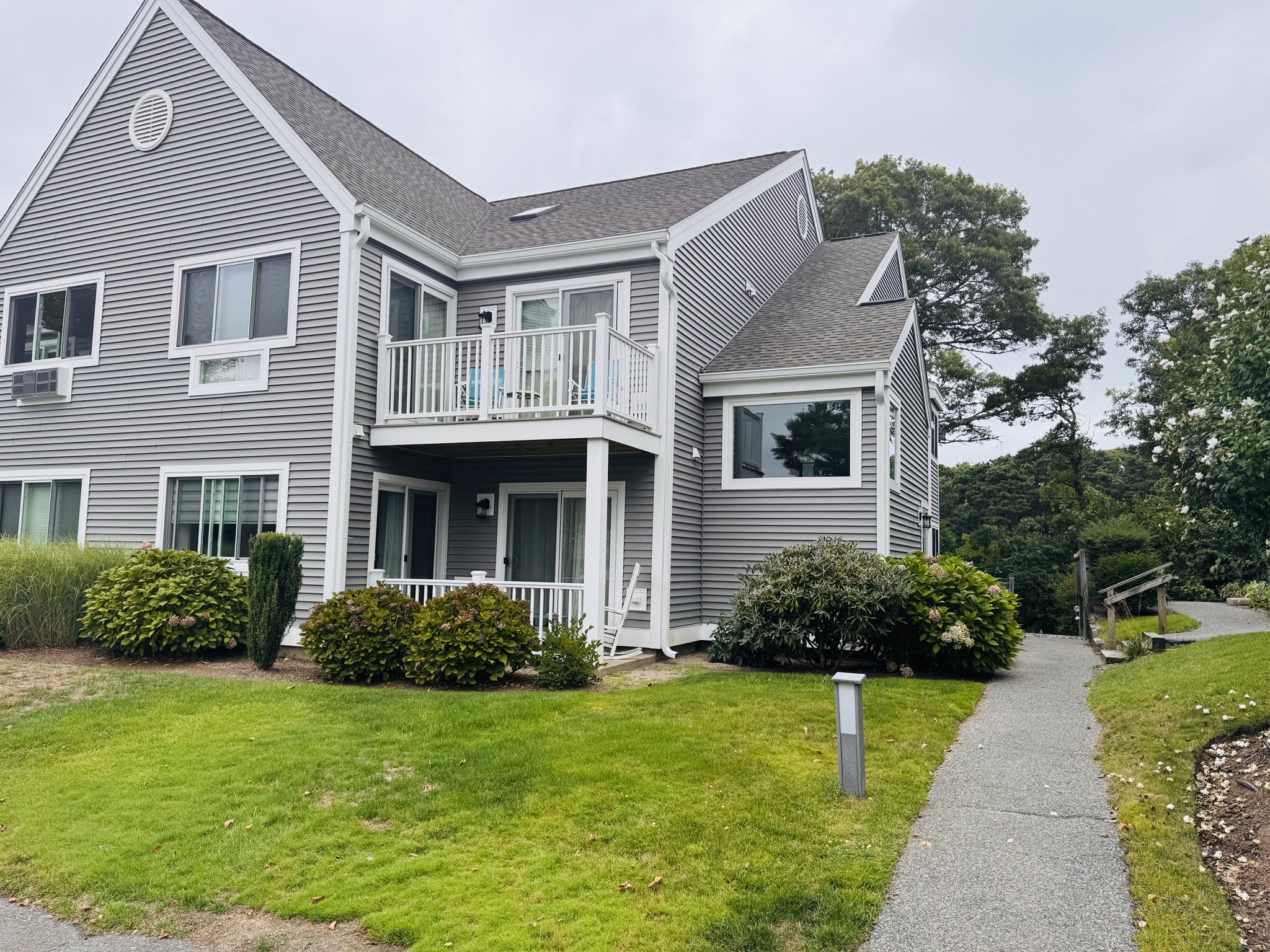 60 Fletcher Ln #H, Brewster, MA 02631