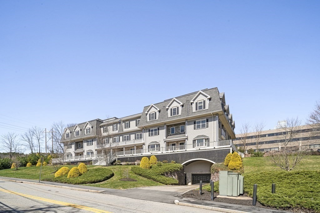 waltham - #73417823