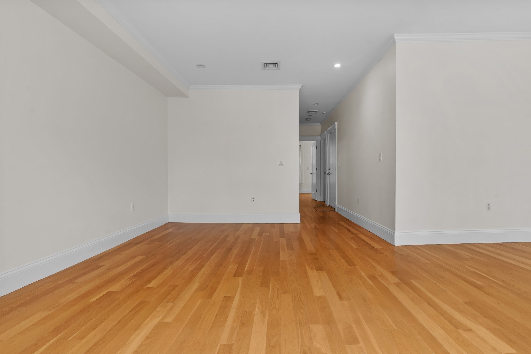 south-end - #73417832
