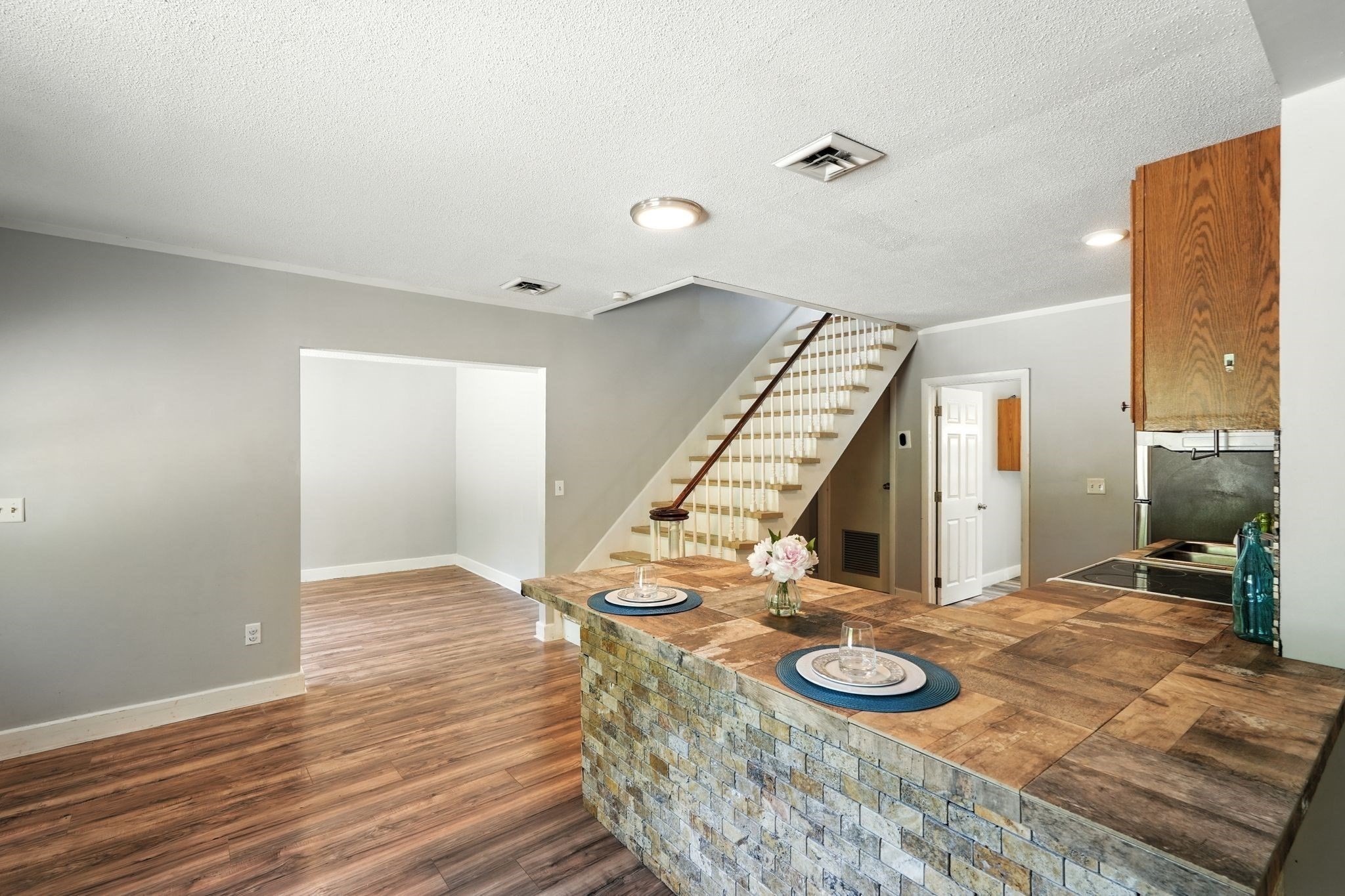 83 Main Road, Montgomery, MA 01085 - Image 4