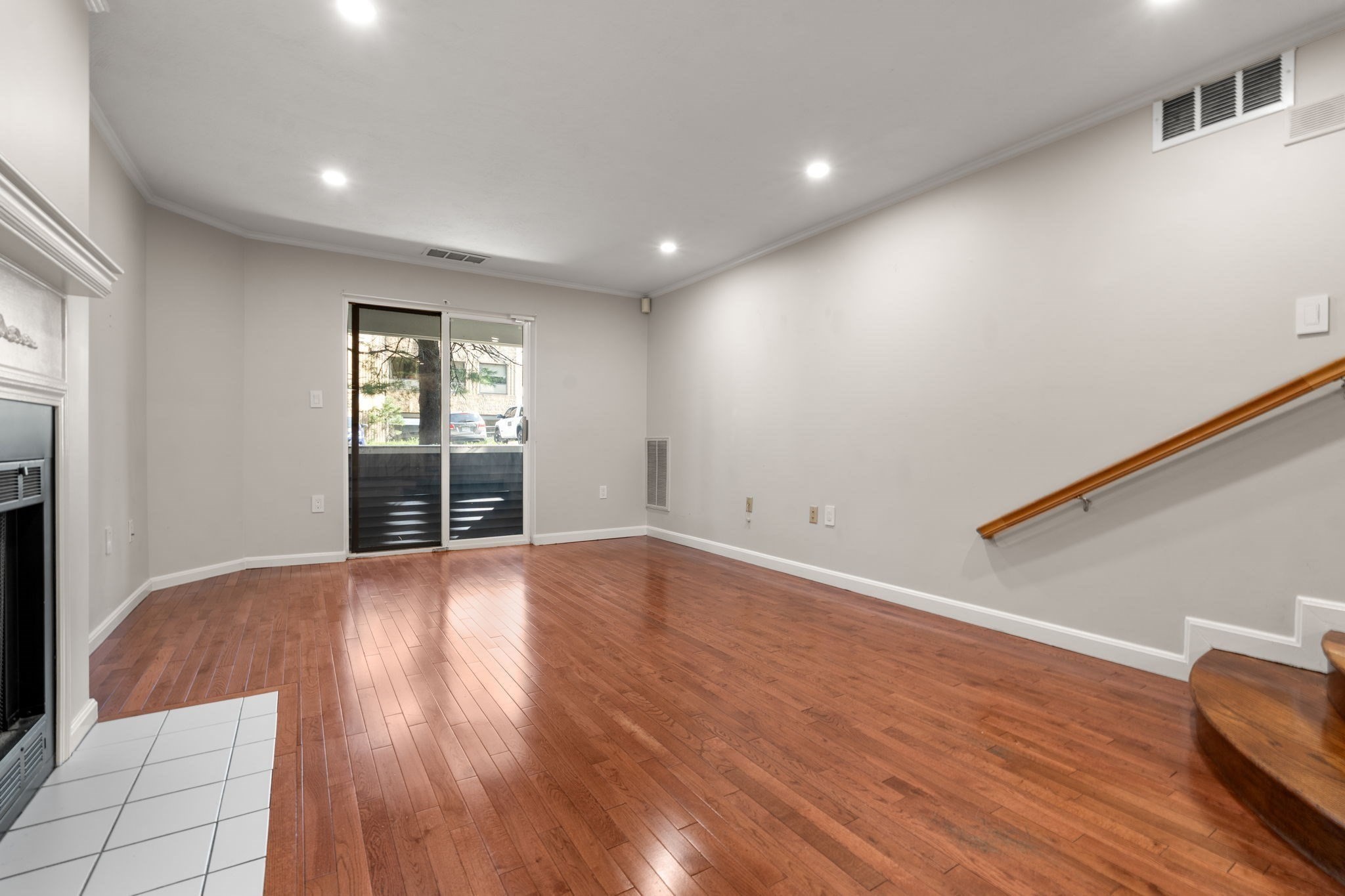 1216 Vfw Pkwy Unit 40, West Roxbury, Boston, MA 02132 - Image 11