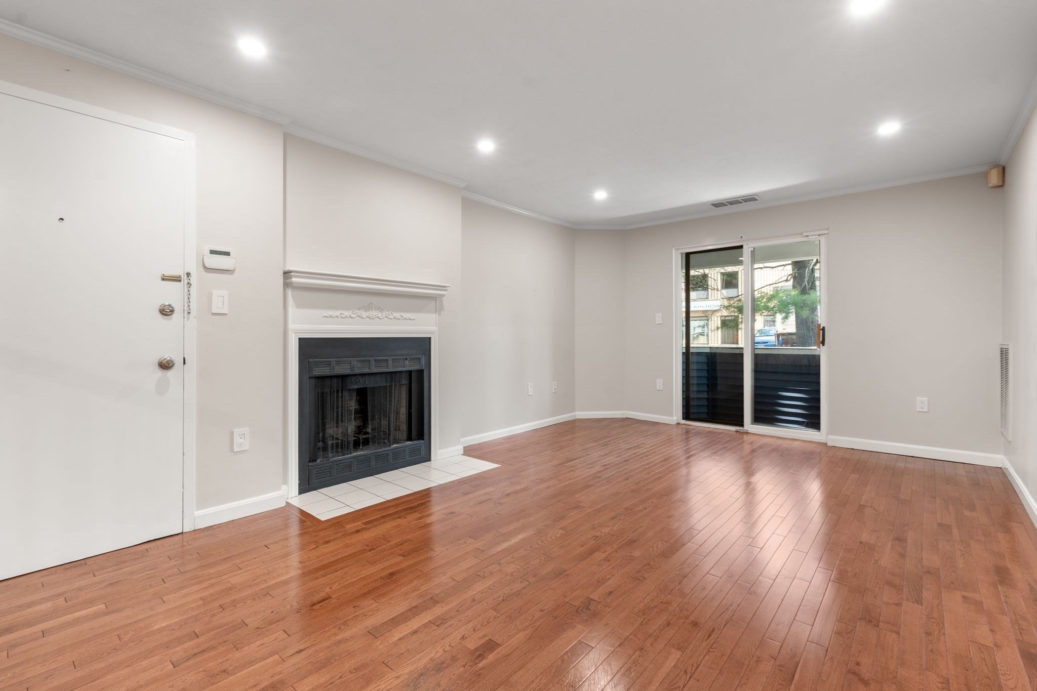 1216 Vfw Pkwy Unit 40, West Roxbury, Boston, MA 02132 - Image 6