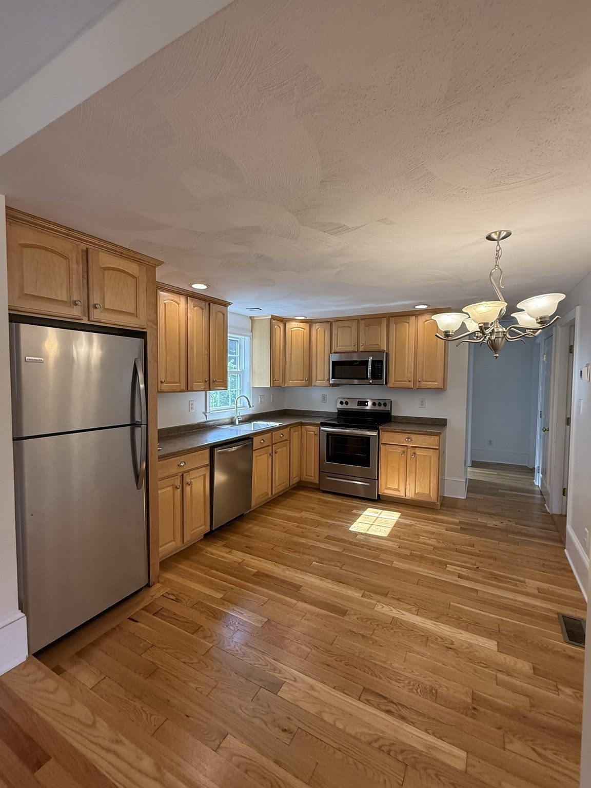 20 Alma Rd, Burlington, MA 01803 - Image 5