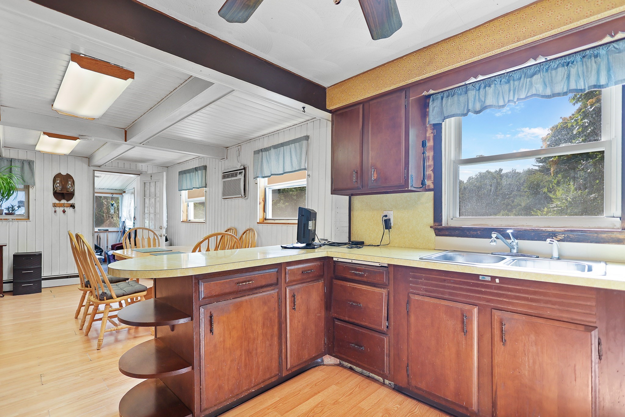 methuen - #73417960