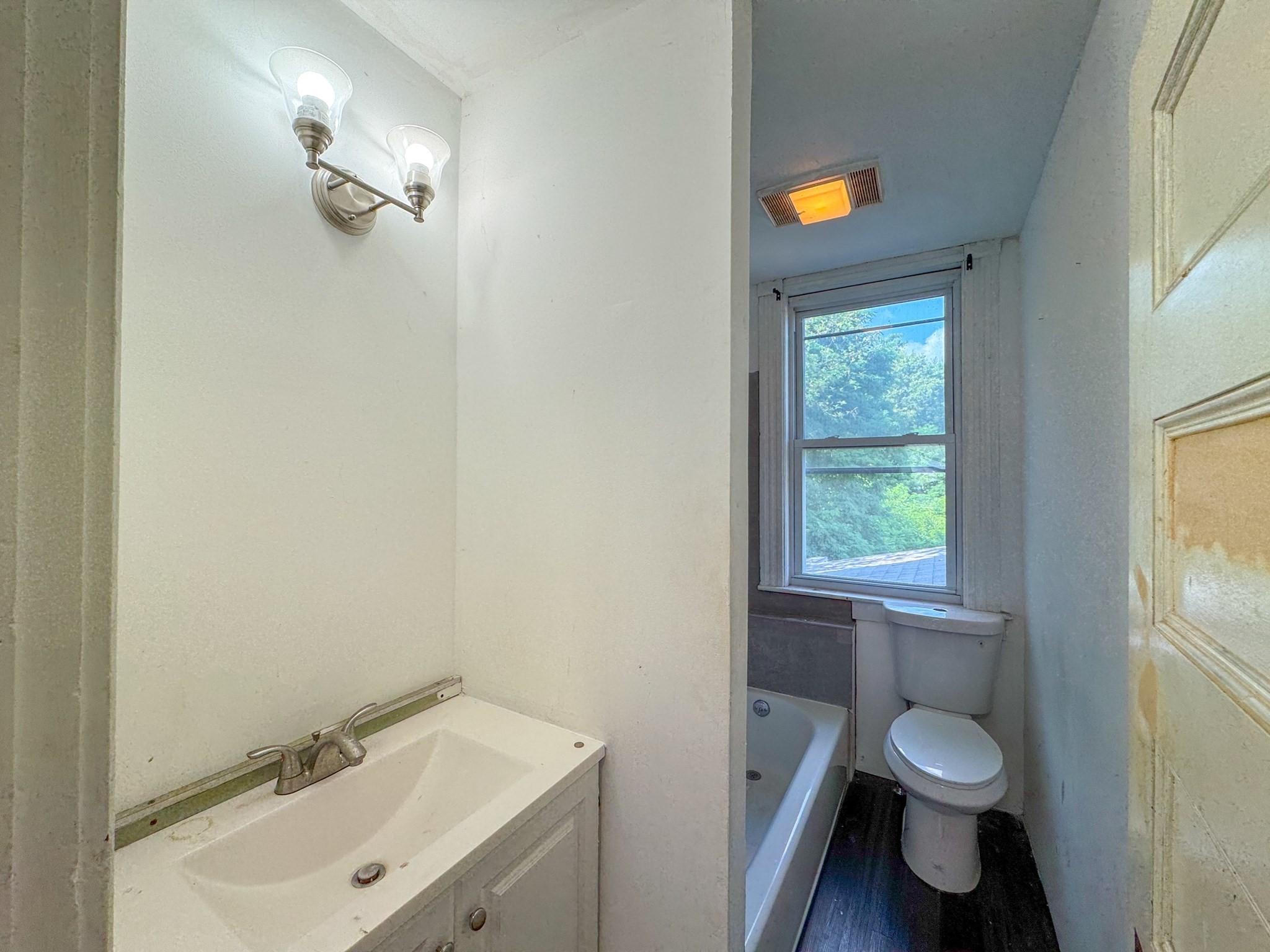 athol - #73417974