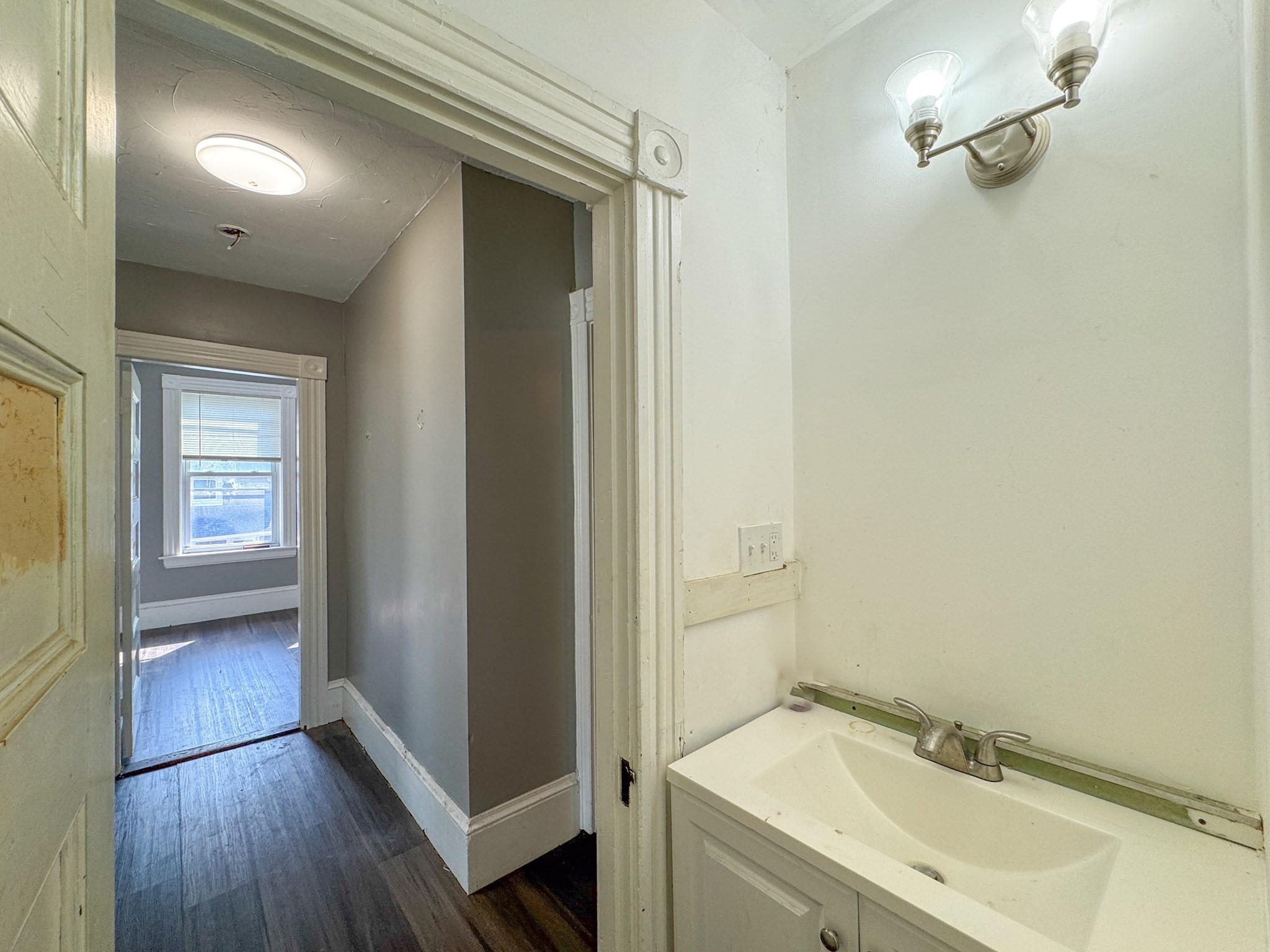 athol - #73417974