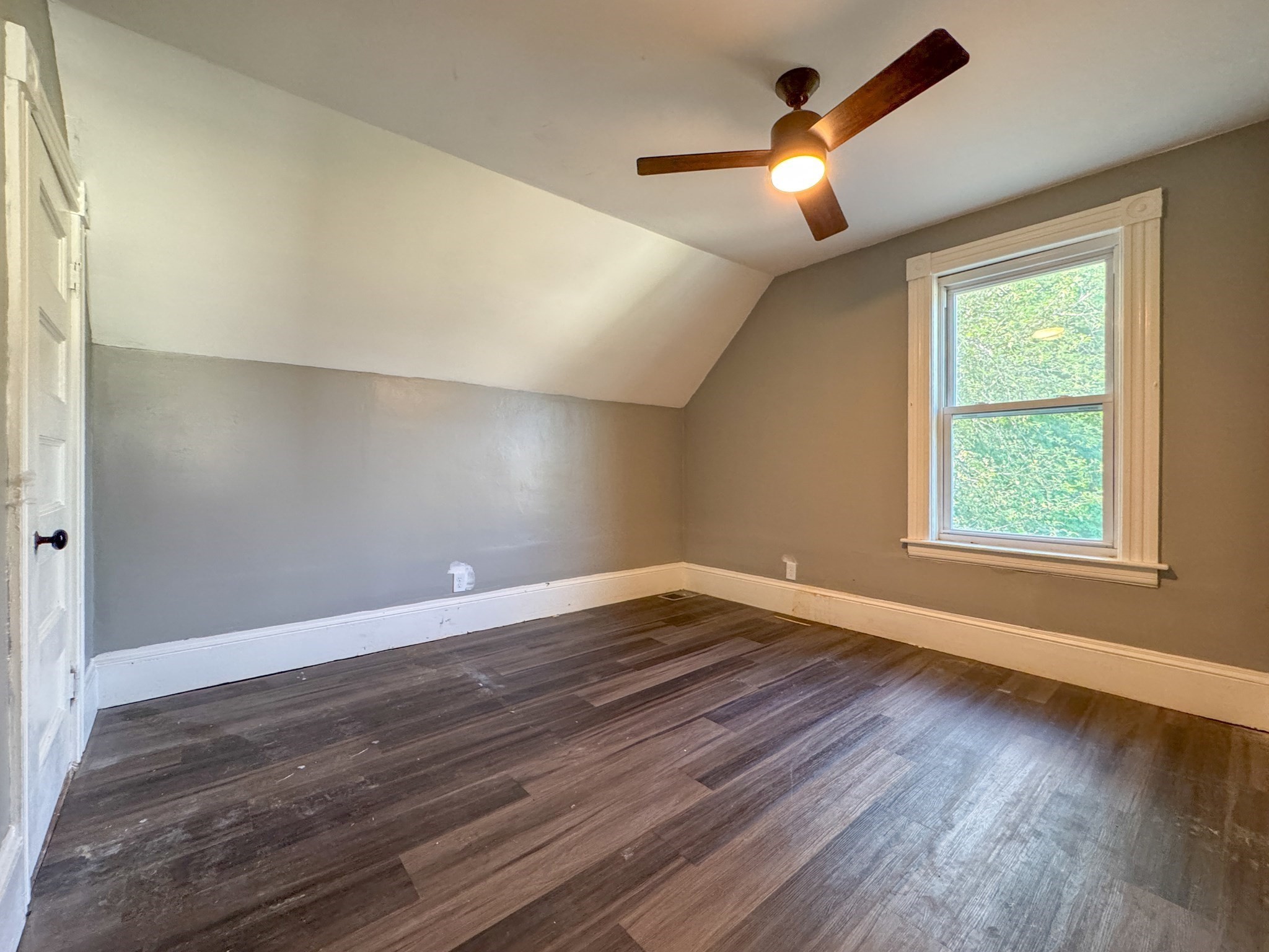 athol - #73417974
